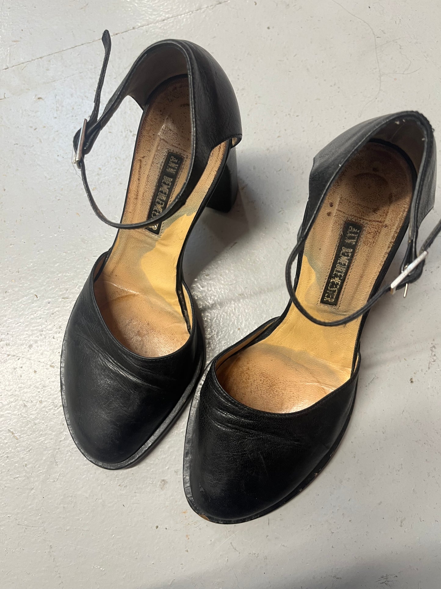 ANN DEMEULEMEESTER SANDALS (EU 37.5)