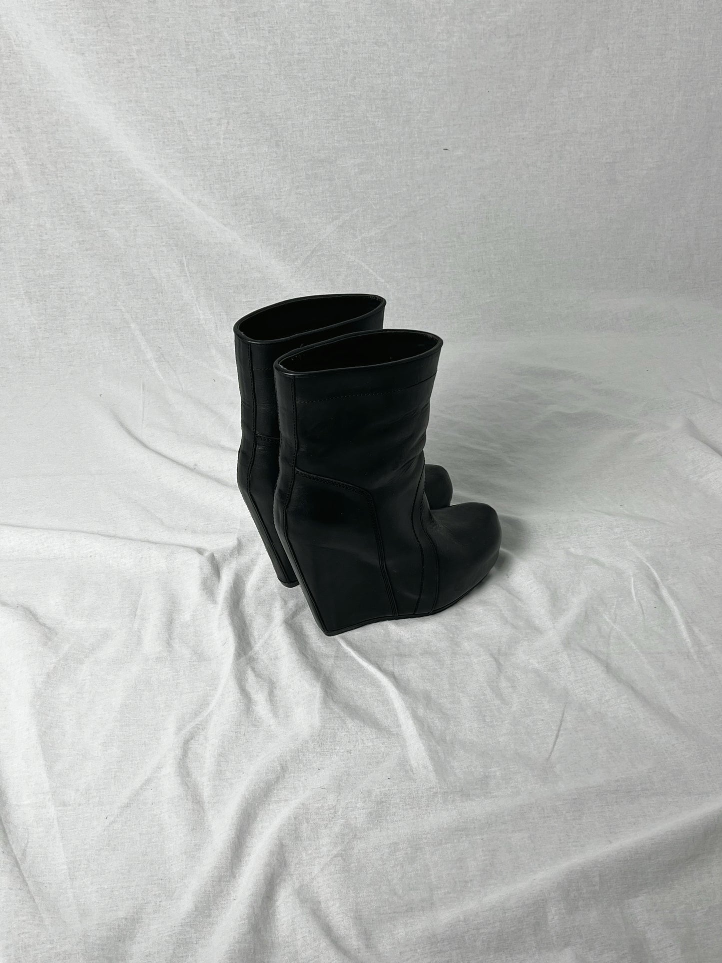 RICK OWENS HIDDEN HEEL BOOT