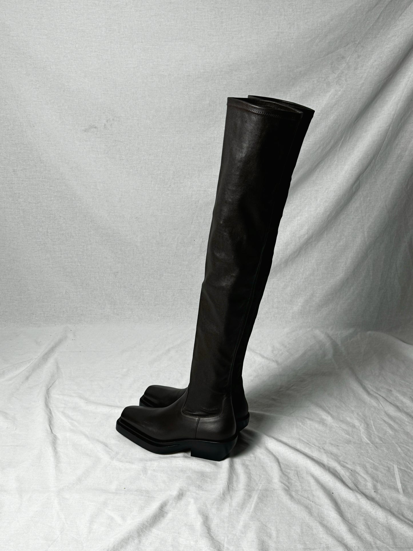 BOTTEGA VENETA THIGH HIGH (EU 36)