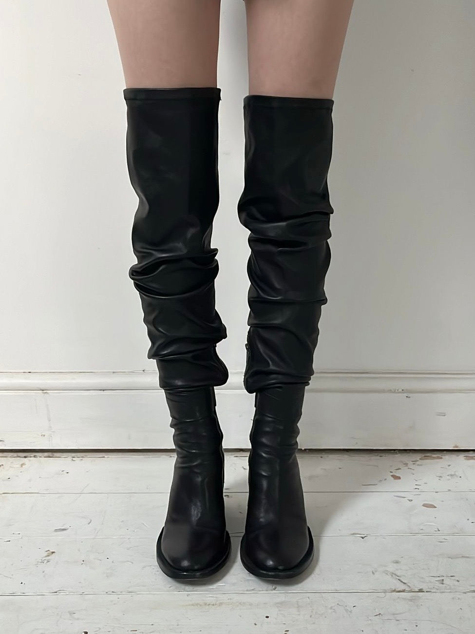 ANN DEMEULEMEESTER KNEE HIGH BOOTS (EU 38, FITS 39)