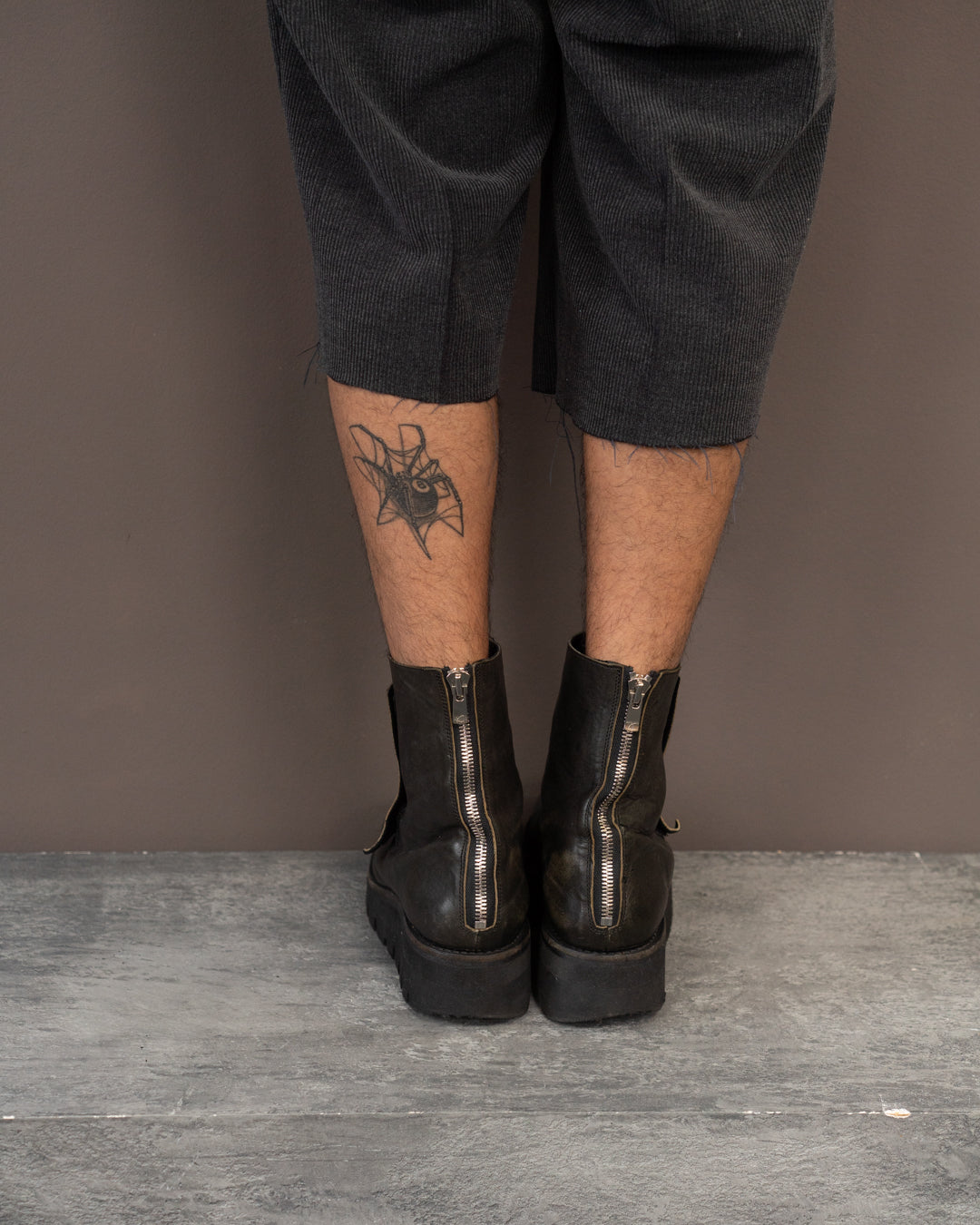 PORTAILLE HORSE LEATHER CROSS STRAP BOOTS (EU 43)