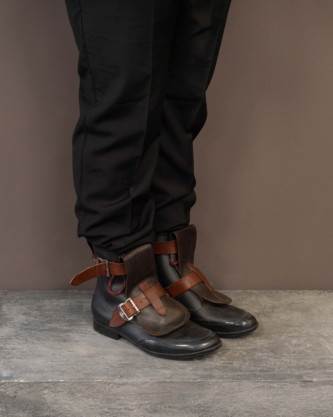 VIVIENNE WESTWOOD RUBBER BOOTS (EU 43, FITS LIKE 42)