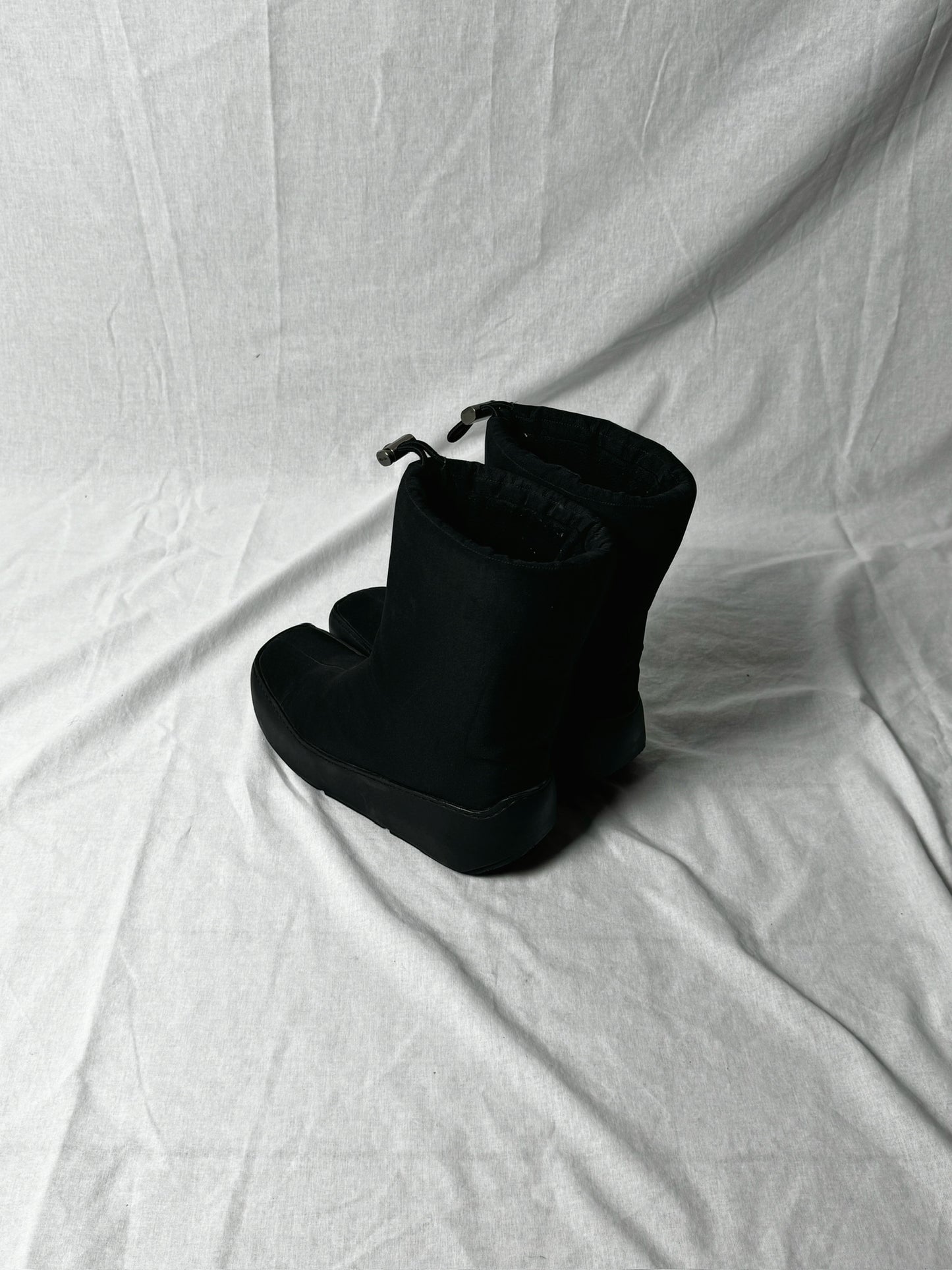 PRADA SNOW BOOT (EU 37)