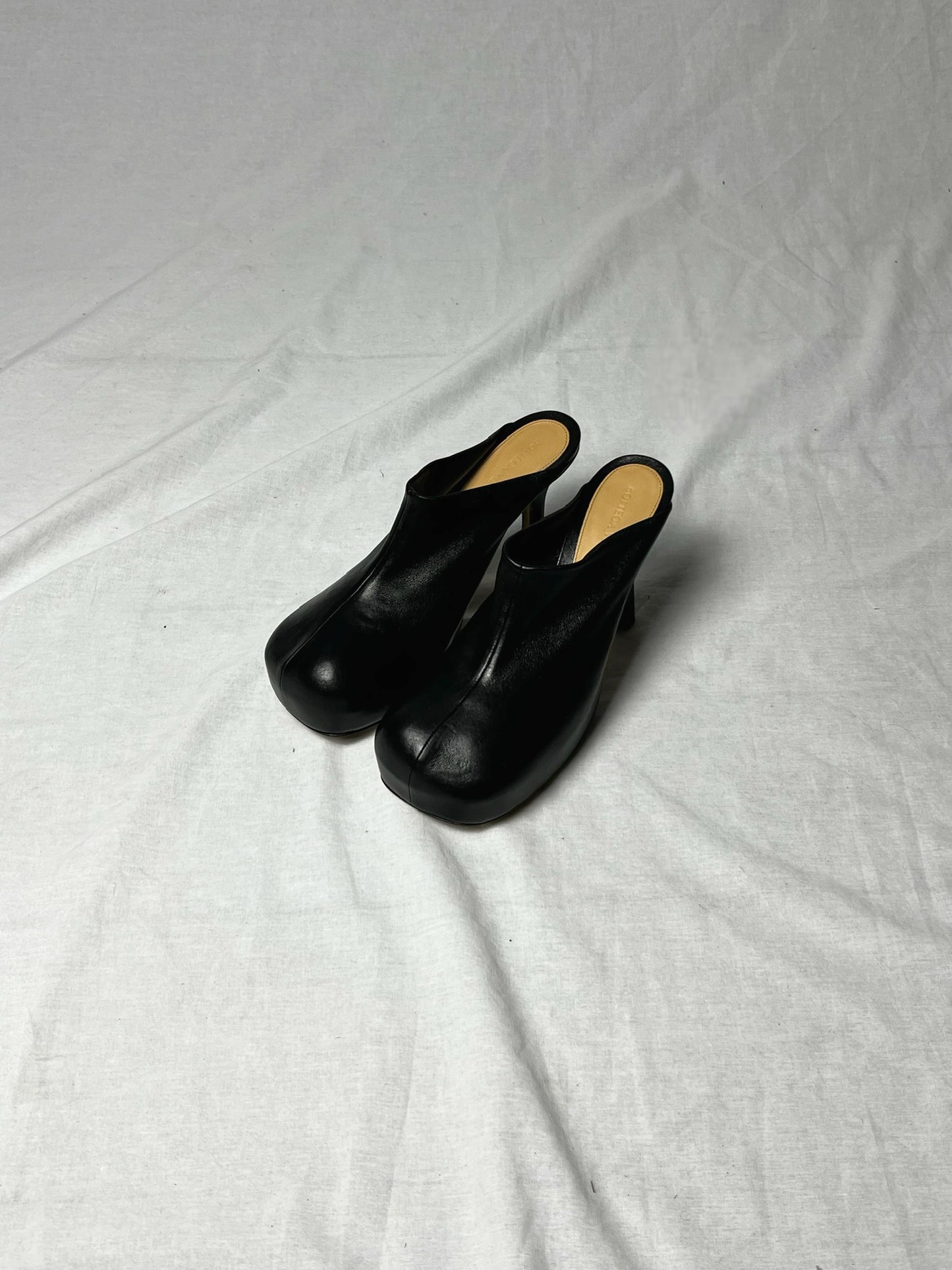 BOTTEGA VENETA HEELS