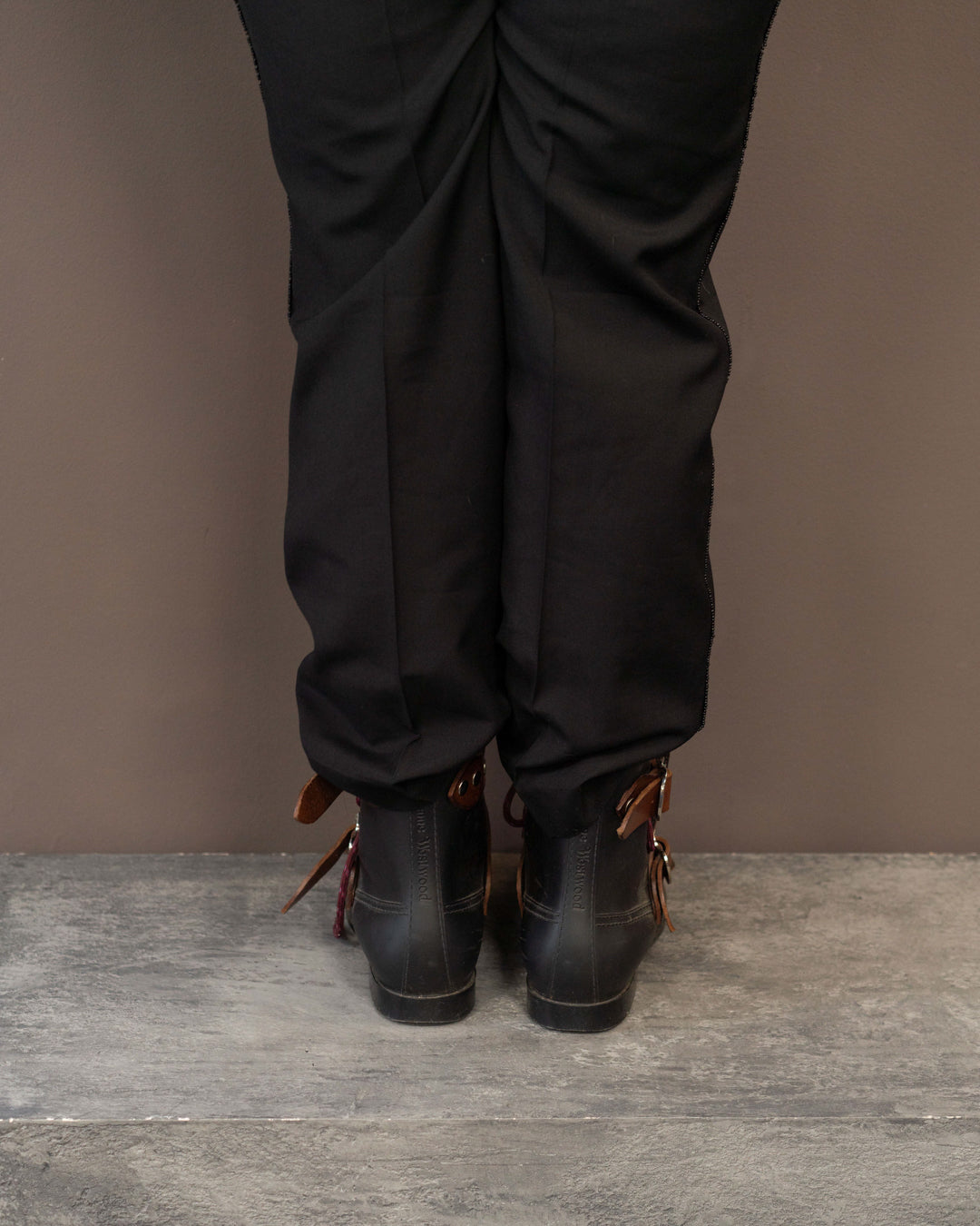 VIVIENNE WESTWOOD RUBBER BOOTS (EU 43, FITS LIKE 42)