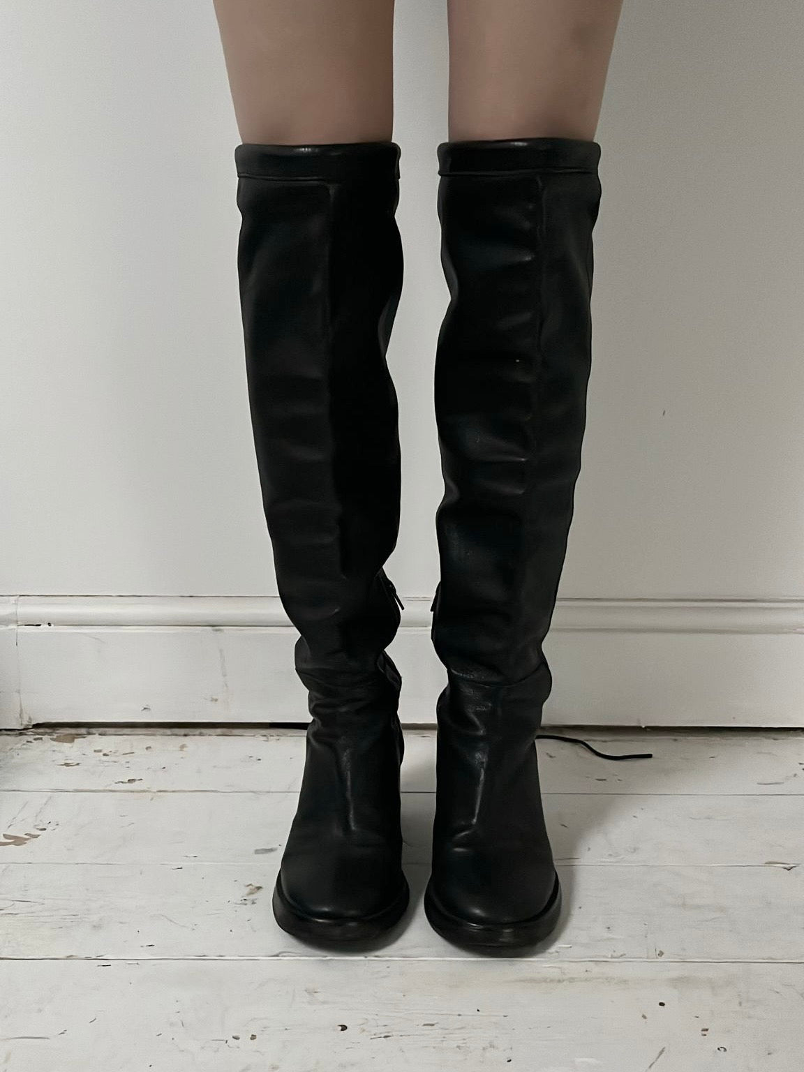 ANN DEMEULEMEESTER KNEE HIGH BOOTS (EU 40, FITS 41)