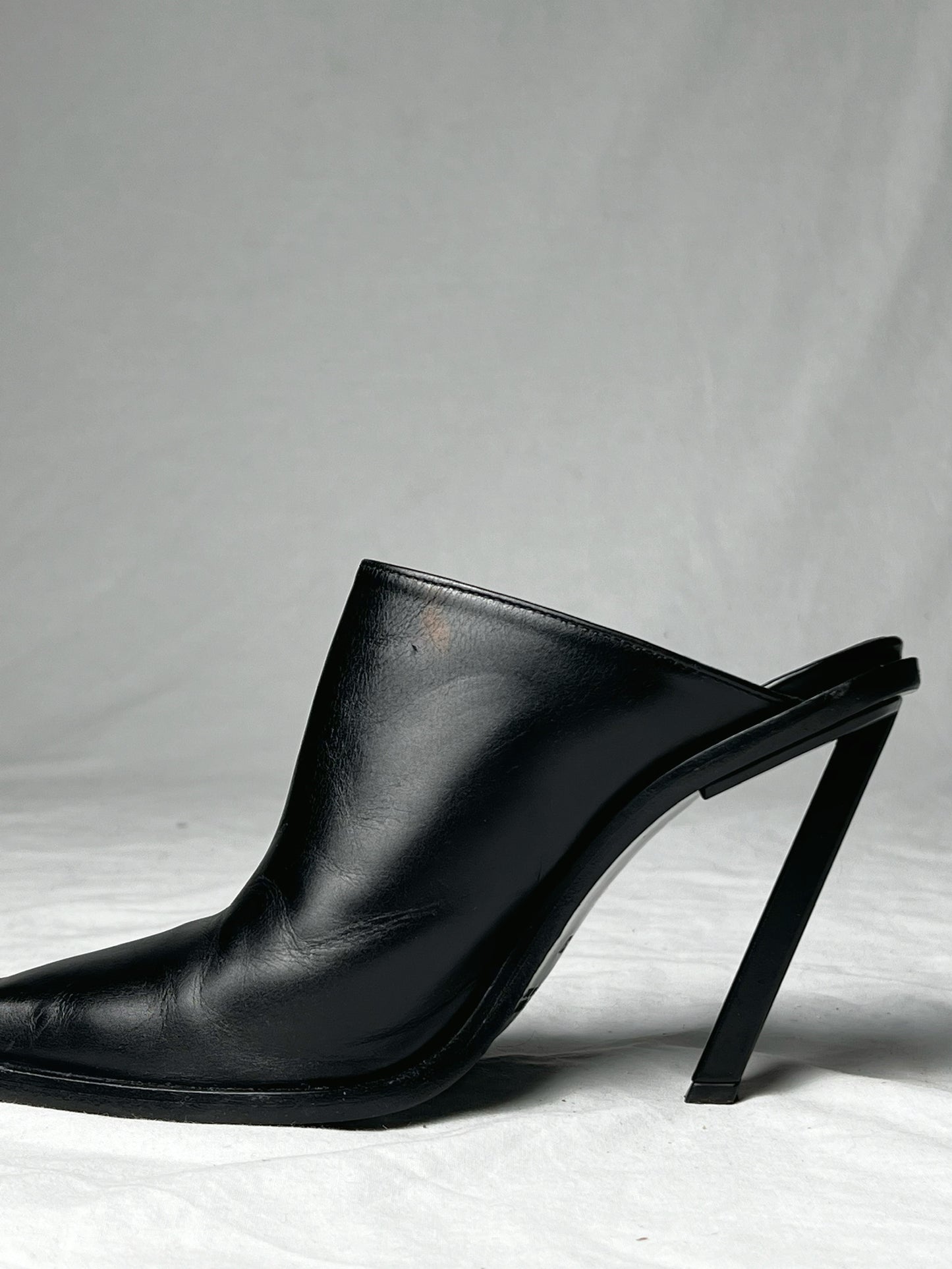 ANN DEMEULEMEESTER MULE HEELS