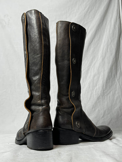 DIRK BIKKEMBERGS STUD BOOT