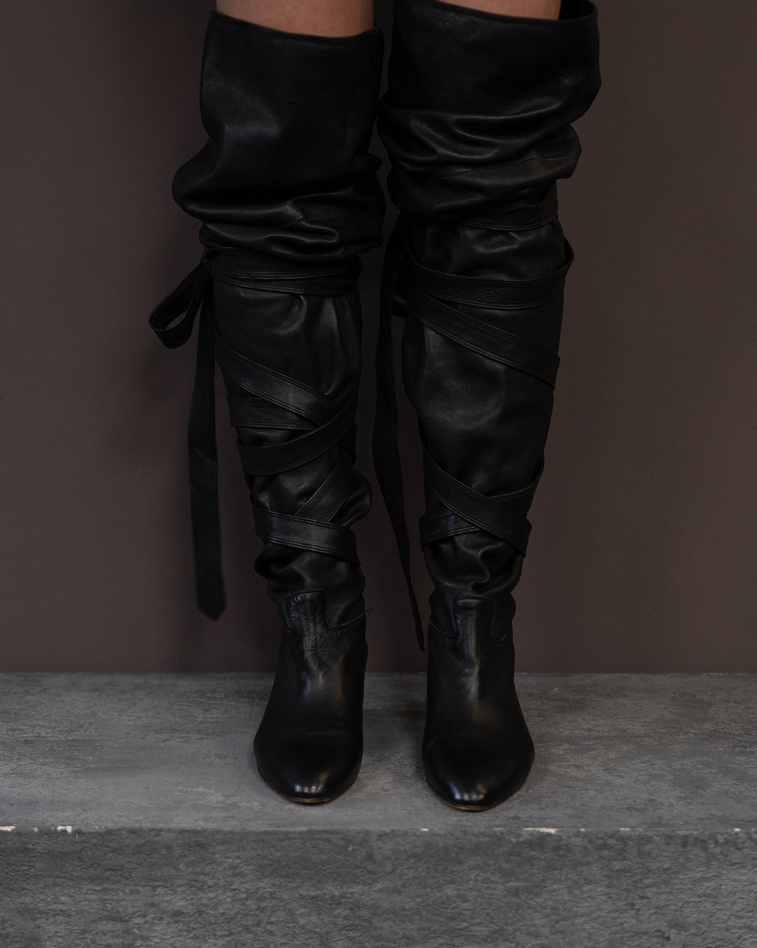 CHLOE F/W 2009 KNEE HIGH BOOTS (EU 36.5)