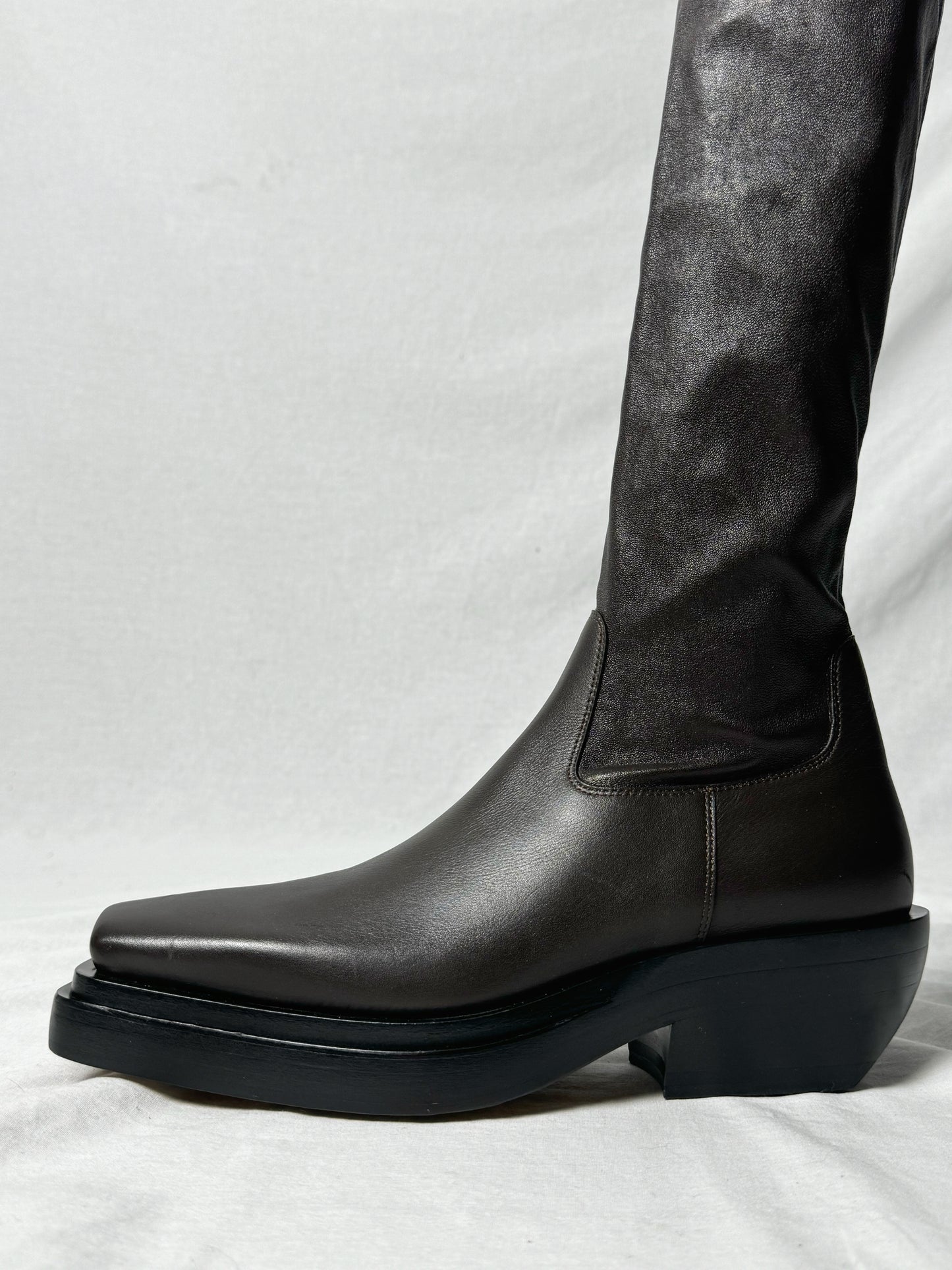 BOTTEGA VENETA THIGH HIGH (EU 36)