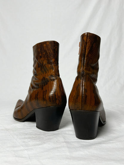 MIU MIU COWBOY WESTERN BOOTS (EU 38.5)