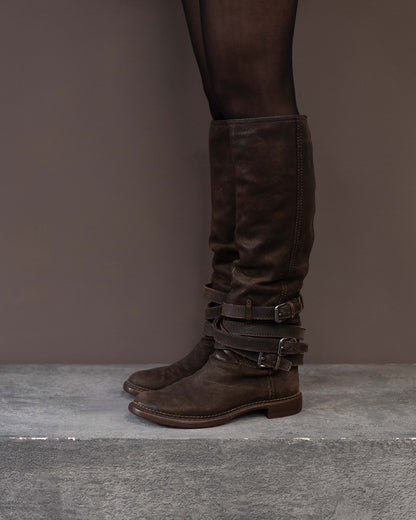 MIU MIU BROWN BUCKLE BOOTS (EU 39)