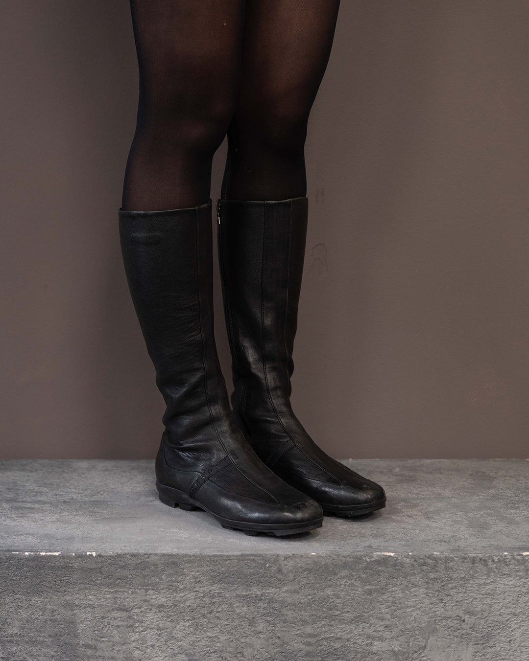 PRADA BOXING BOOTS (EU 39.5)