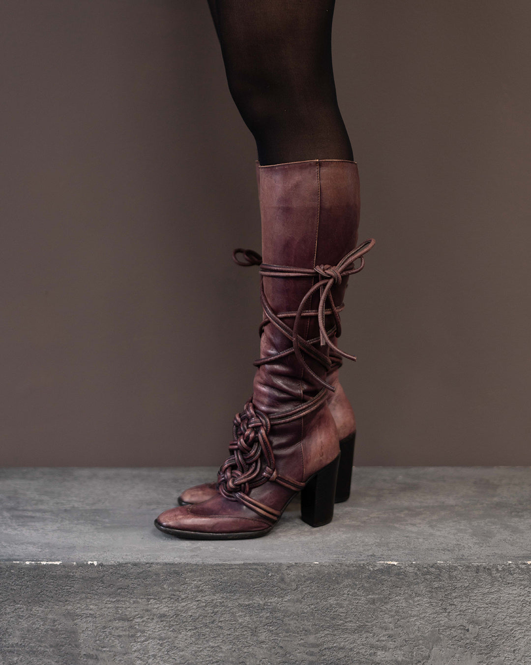 YVES SAINT LAURENT F/W 2002 RUNWAY BOOTS (EU 36)