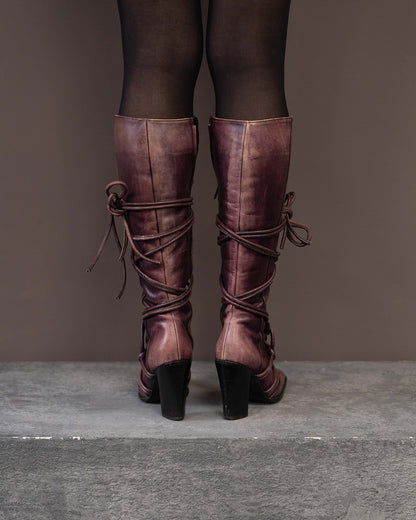 YVES SAINT LAURENT F/W 2002 RUNWAY BOOTS (EU 36)