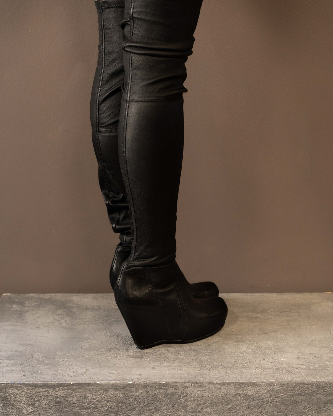 RICK OWENS GLOVE WEDGE KNEE HIGH BOOTS (EU 41)