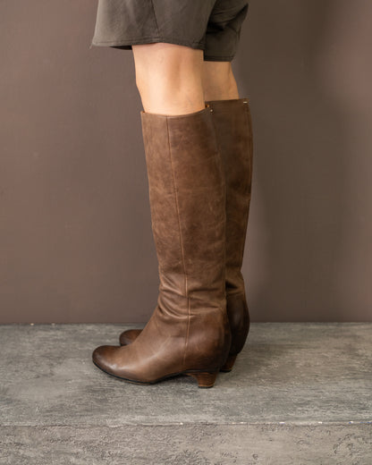 MARGIELA KNEE HIGH BOOTS (EU 38)