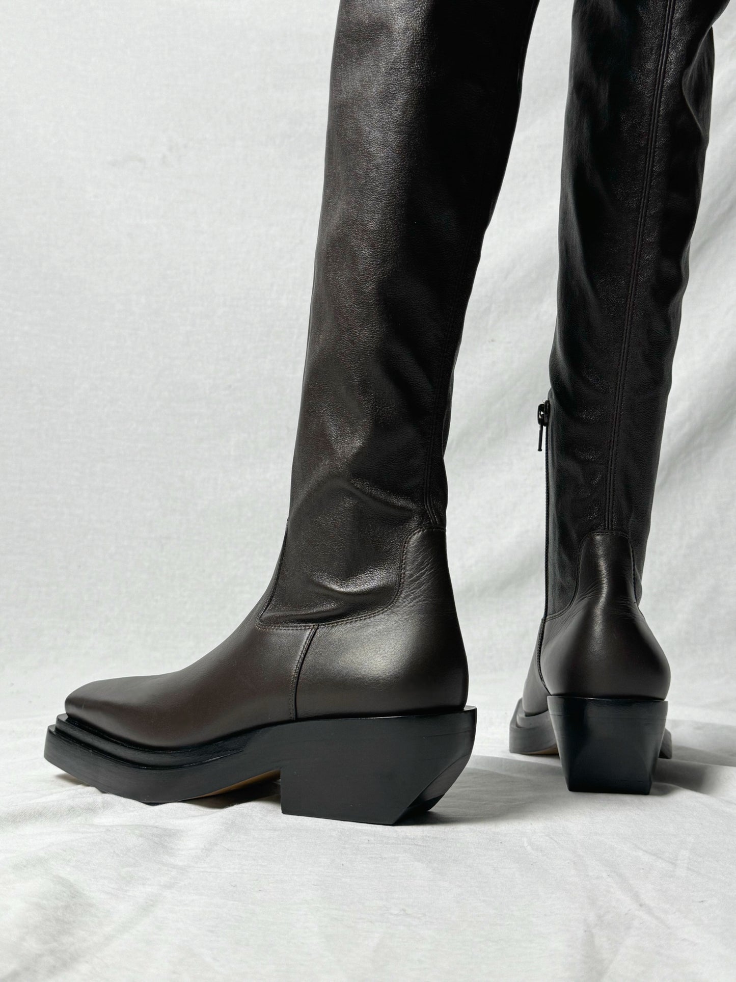 BOTTEGA VENETA THIGH HIGH (EU 36)