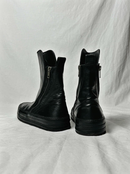 ANN DEMEULEMEESTER SIDE ZIP BOOT (EU 39.5)