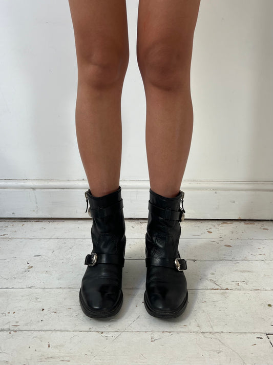 GUCCI BIKER BOOTS (EU 39)