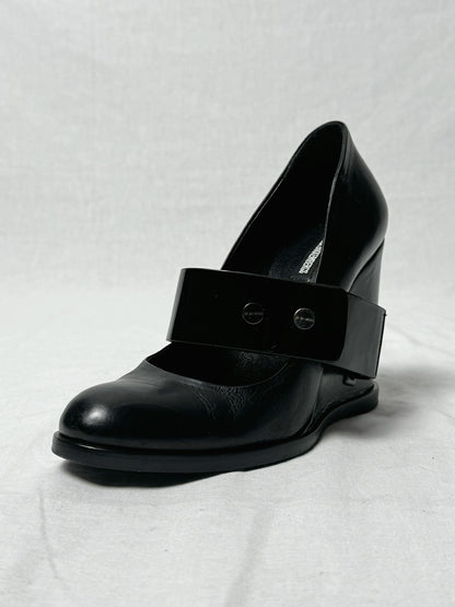 DIRK BIKKEMBERGS PATENT STRAP WEDGE