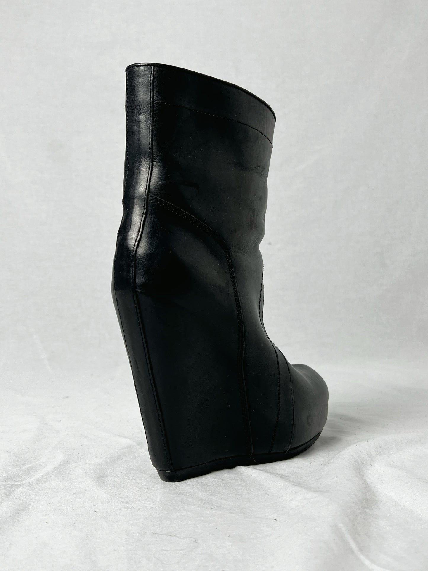 RICK OWENS HIDDEN HEEL BOOT