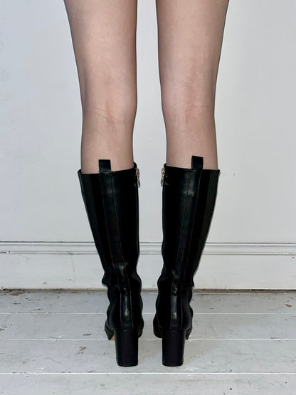 VALENTINO LACE UP BOOTS (EU 38)