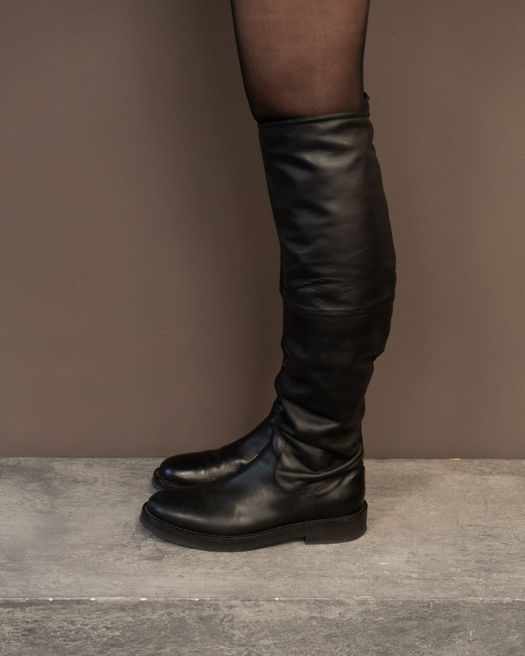 ANN DEMEULEMEESTER KNEE HIGH BOOTS (EU 39, FITS LIKE 40)