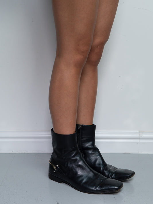 GUCCI BOOTS (EU 41)