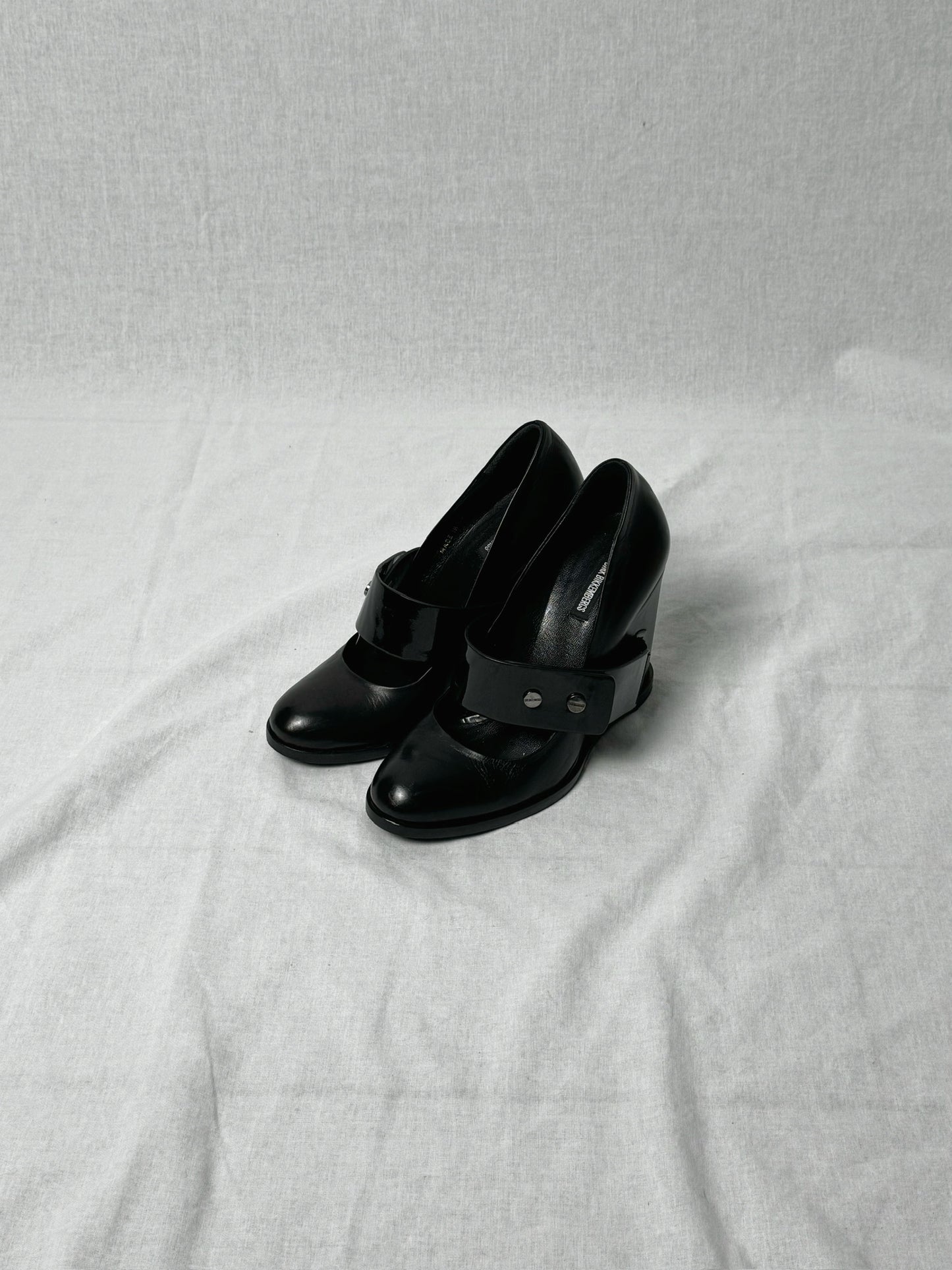 DIRK BIKKEMBERGS PATENT STRAP WEDGE