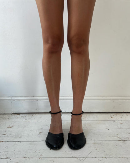 ANN DEMEULEMEESTER MARY JANE HEELS (EU 39)