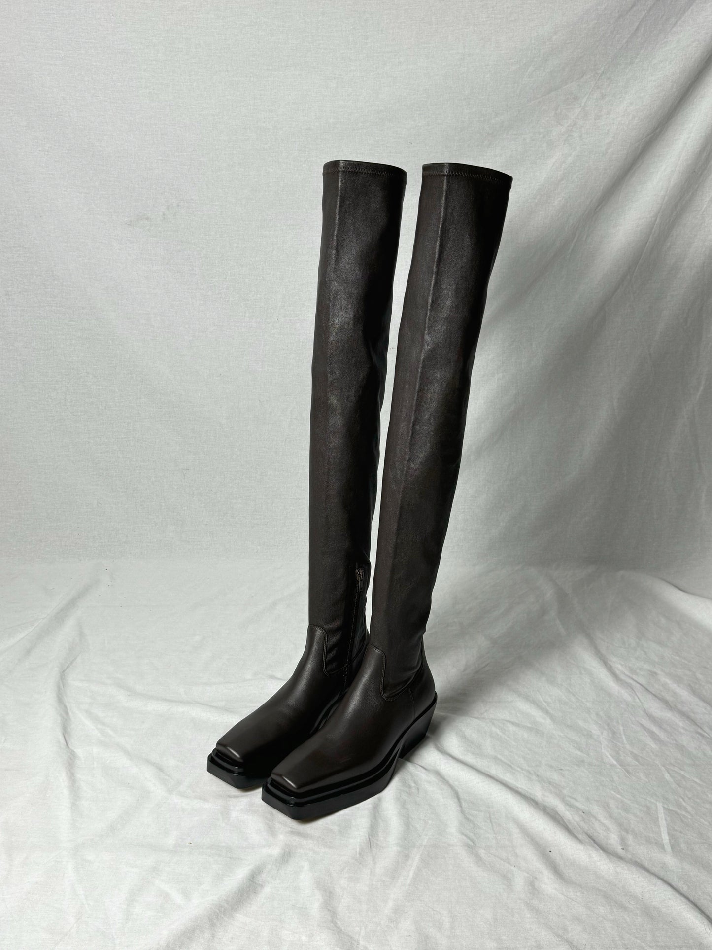 BOTTEGA VENETA THIGH HIGH (EU 36)