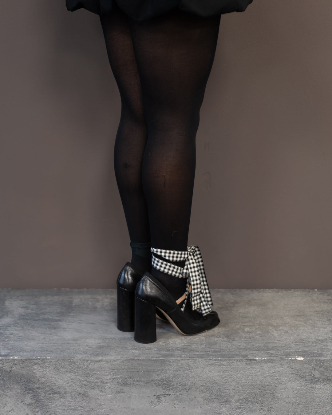 MIU MIU MARY JANE HEELS (EU 39)