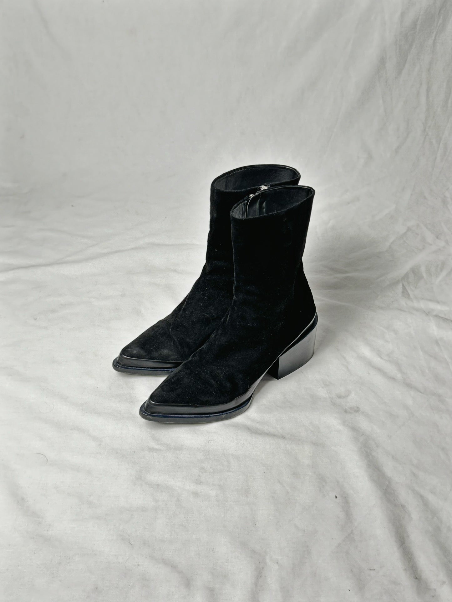 JIL SANDER SUEDE BOOT (EU 40.5)