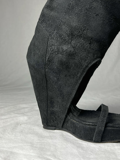 RICK OWENS SUEDE BOOT