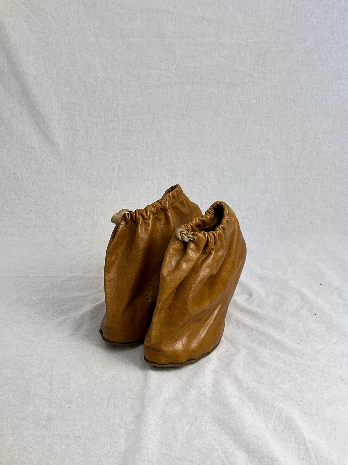 VIVIENNE WESTWOOD S/S 2000 SACK BOOT
