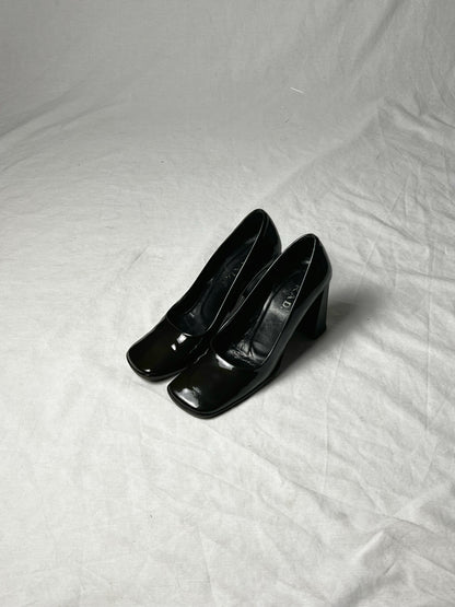 PRADA PATENT HEEL