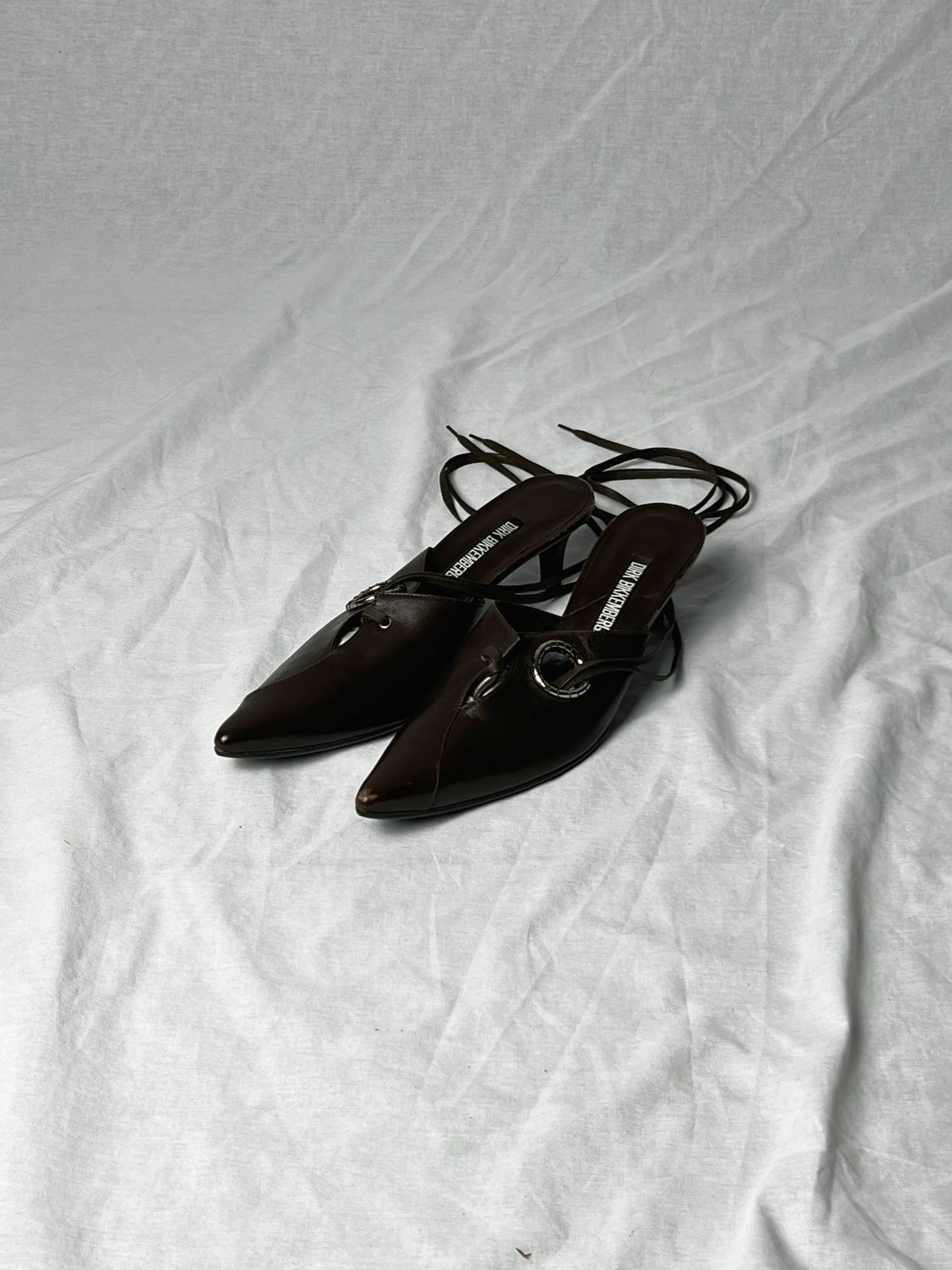 DIRK BIKKEMBERGS S/S 2003 EYELET KITTEN HEEL