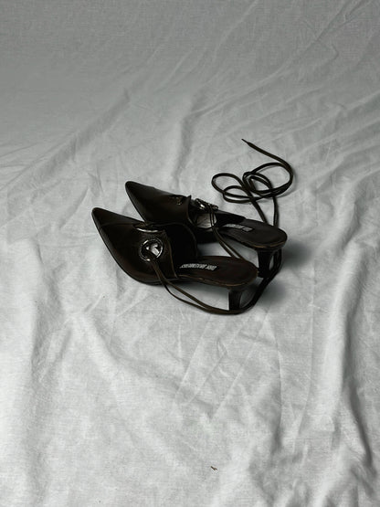DIRK BIKKEMBERGS S/S 2003 EYELET KITTEN HEEL