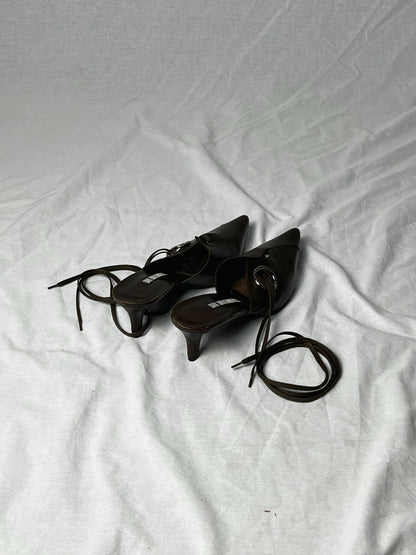 DIRK BIKKEMBERGS S/S 2003 EYELET KITTEN HEEL