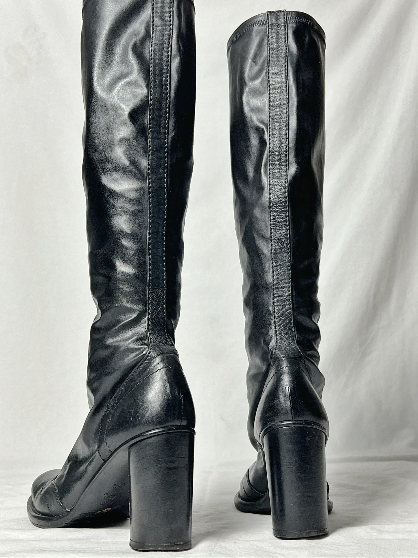 DIRK BIKKEMBERGS GLOVE BOOTS