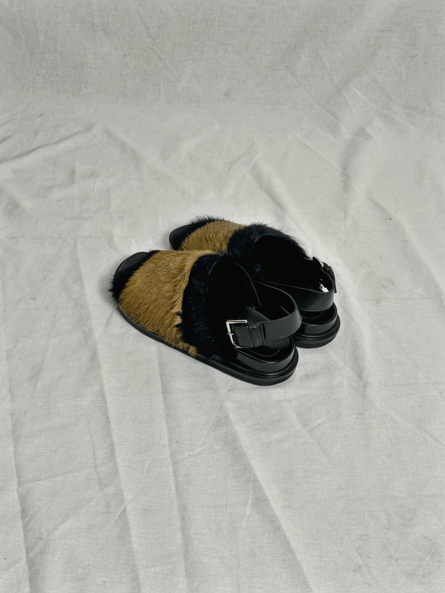 MARNI FUR SANDALS (EU 39.5)