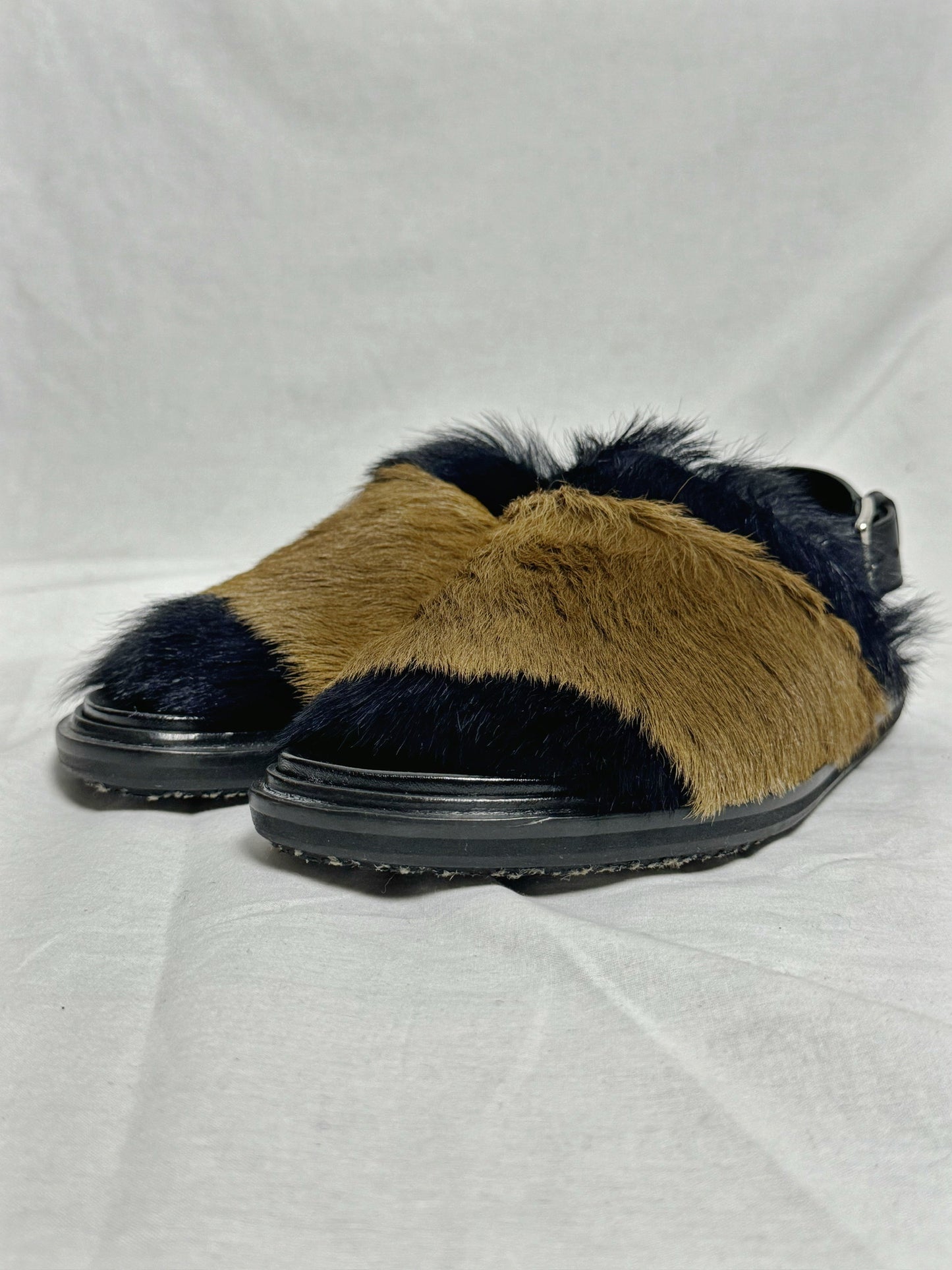 MARNI FUR SANDALS (EU 39.5)
