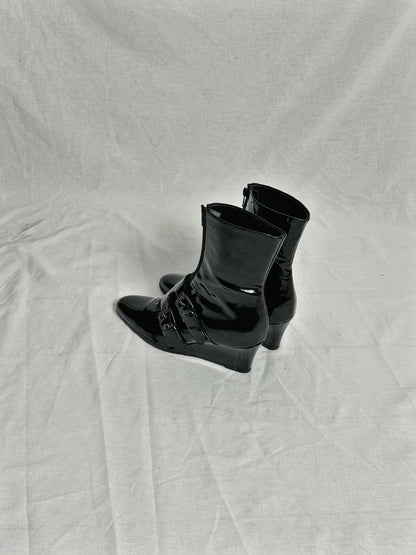 HELMUT LANG CUBAN WEDGE BOOT (EU 41)