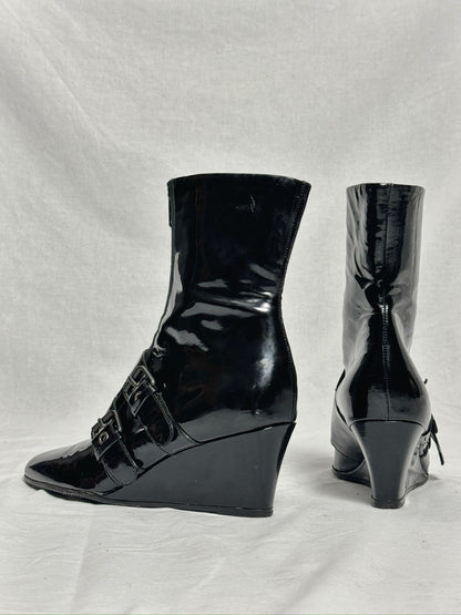 HELMUT LANG CUBAN WEDGE BOOT (EU 41)