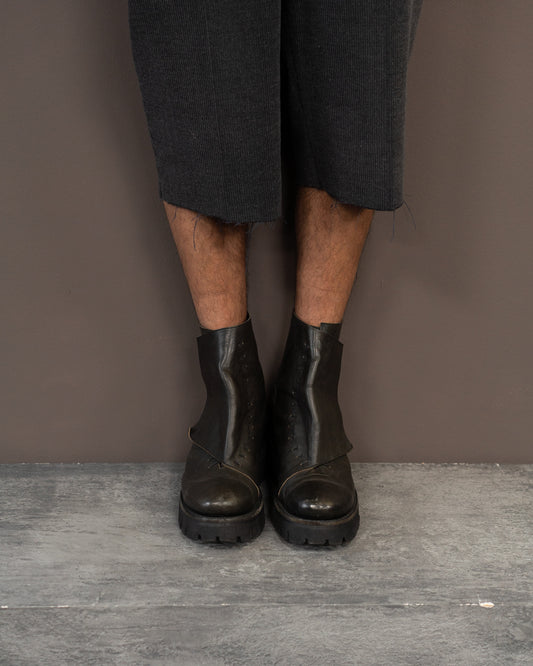 PORTAILLE HORSE LEATHER CROSS STRAP BOOTS (EU 43)