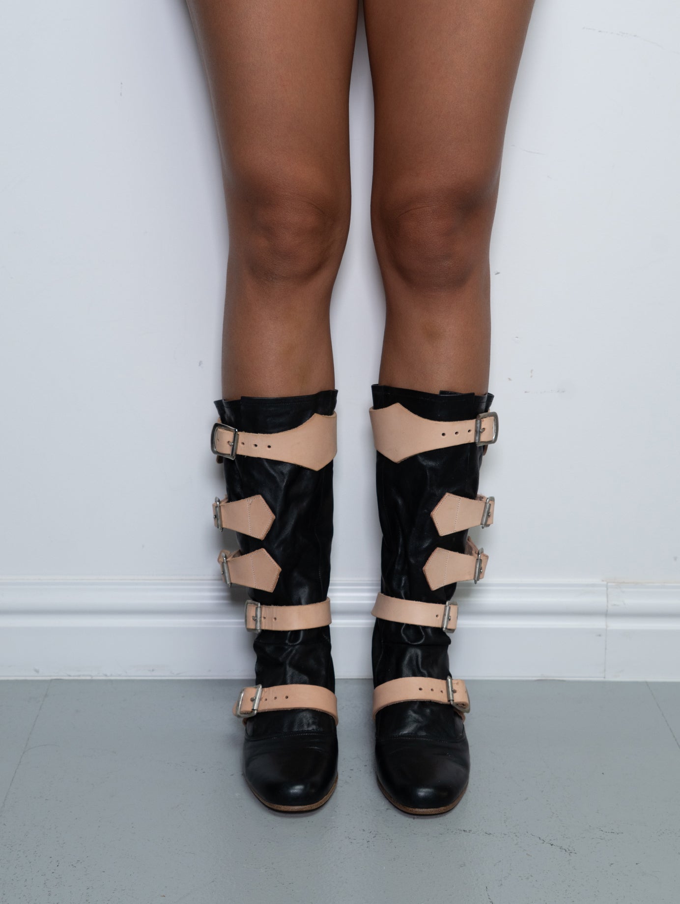 VIVIENNE WESTWOOD PIRATE BOOTS (EU 36)