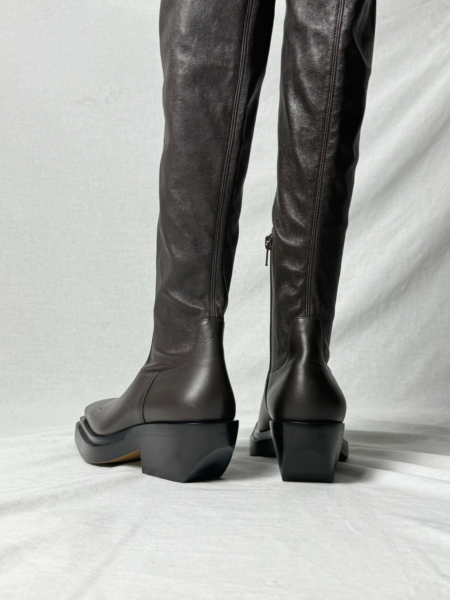 BOTTEGA VENETA THIGH HIGH (EU 36)