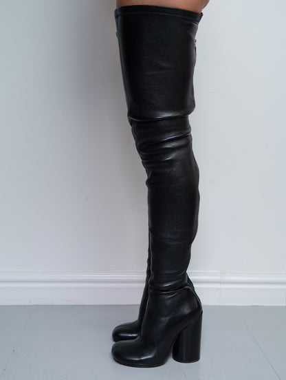 BURBERRY KNEE HIGH BOOTS (EU 38)