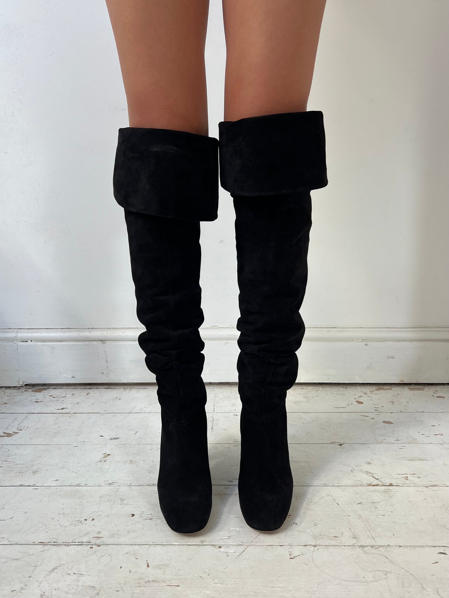 CHLOÉ SUÈDE KNEE HIGH BOOTS (EU 38)